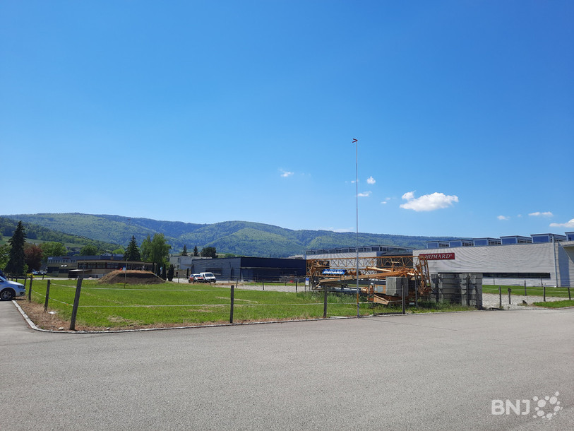 Caradale SA prévoit la construction d'une nouvelle halle de montage dans la zone industrielle de Delémont.