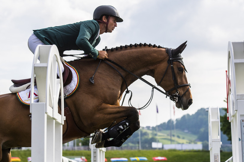Steve Guerdat et Maddox se trouvent au 13e rang après la première épreuve du Championnat d'Europe (photo : archives, KEYSTONE/Gian Ehrenzeller).