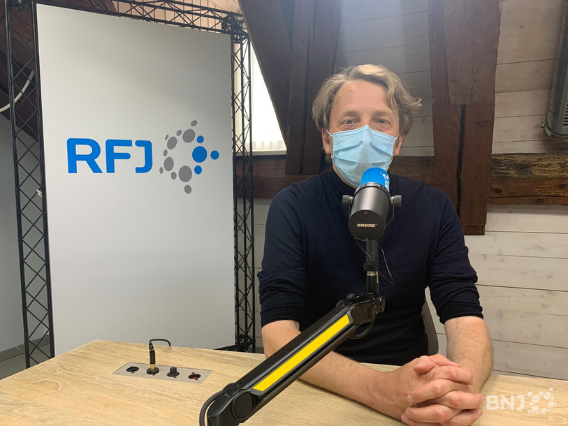 Robert Sandoz, directeur du Théâtre du Jura, était l'invité du Journal de 12h15 sur RFJ pour présenter le programme de la saison inaugurale.