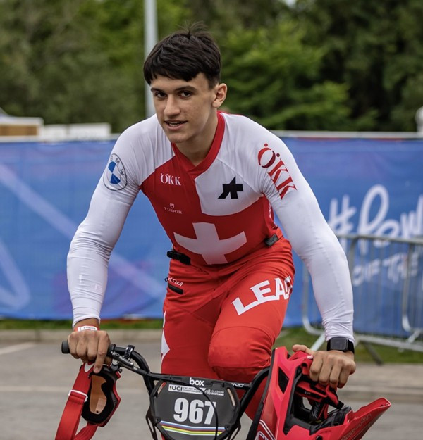 Alexandre Emmel a décroché l'argent en M23 samedi au championnat d'Europe de BMX (photo : alexandre-emmel.ch)