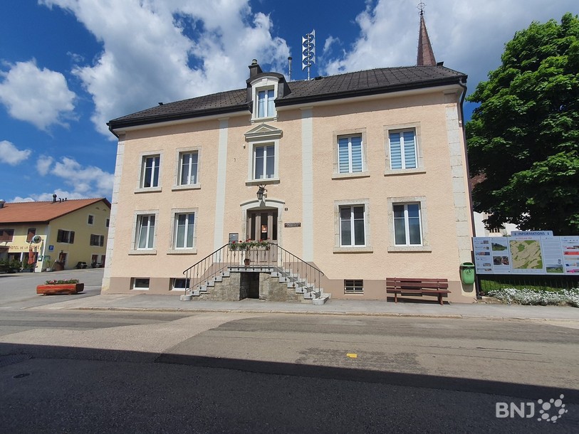 Ils sont dix-neuf à tenter leur chance à La Côte-aux-Fées, pour seize places au total, cinq au Conseil communal et onze au Conseil général.