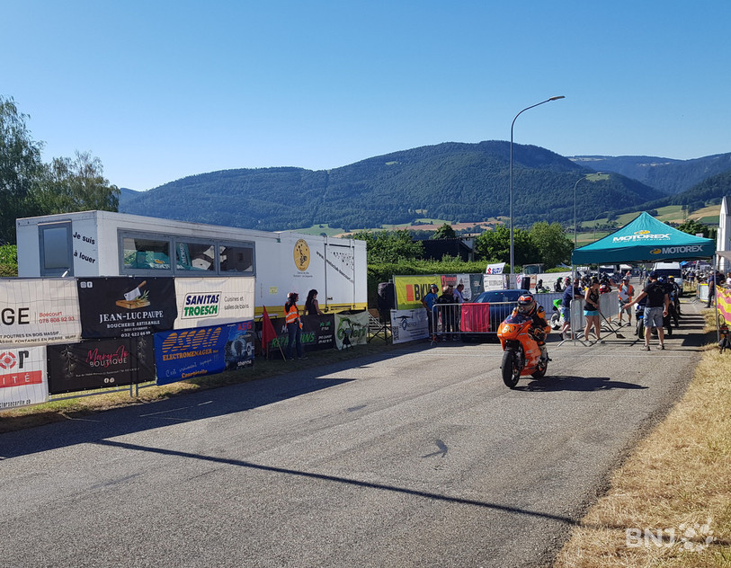 Les premiers départs ont été donnés samedi matin à Boécourt.