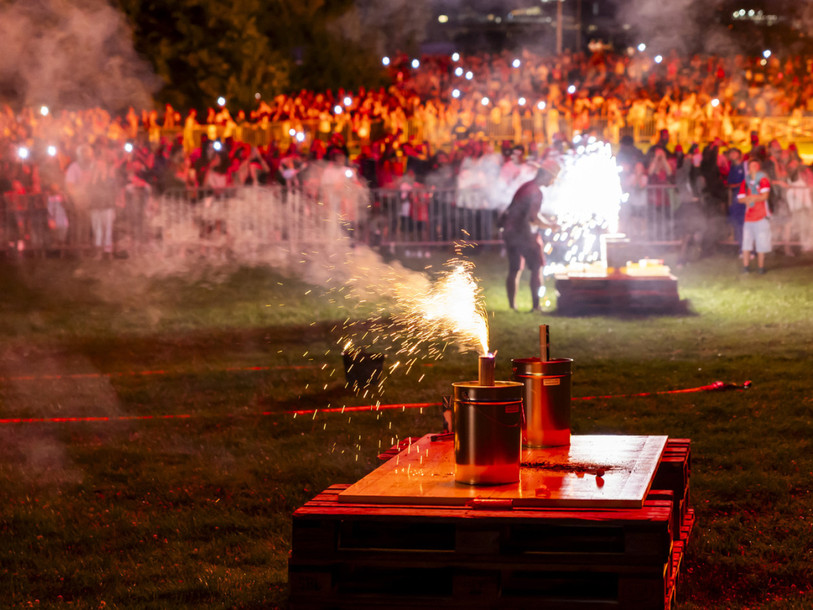 Pour la fête du 1er Août, des exceptions pourront être prévues uniquement dans les zones préalablement délimitées, sécurisées et surveillées par les sapeurs-pompiers (image symbolique). Crédit: KEYSTONE/SALVATORE DI NOLFI