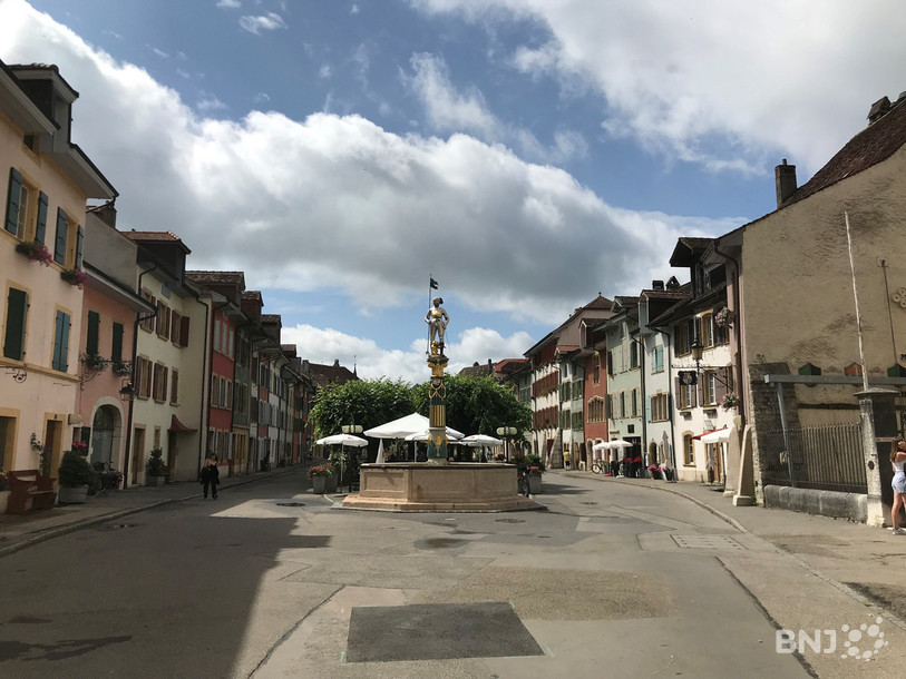 Le Landeron et la forme particulière de son vieux bourg extrêmement bien préservé.