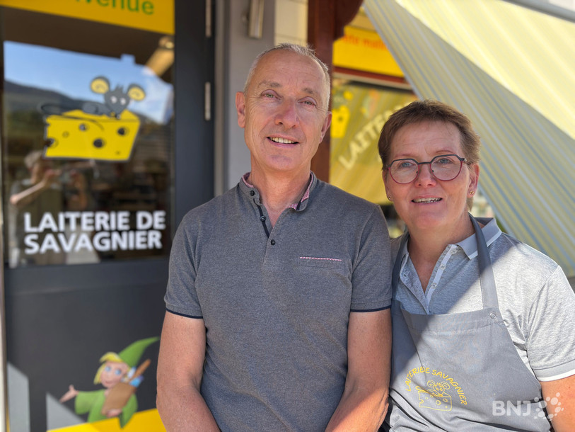 Olivier et Véronique Foulon, à la tête de la laiterie de Savagnier depuis 26 ans, vont remettre leur commerce le 1er août.