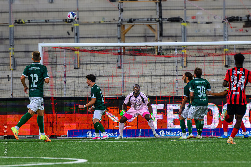 Après avoir sauvé un penalty et encaissé deux buts vendredi dernier face à Aarau, Anthony Mossi est prêt à affronter Yverdon-Sport. (Photo archives : Bertrand Pfaff)