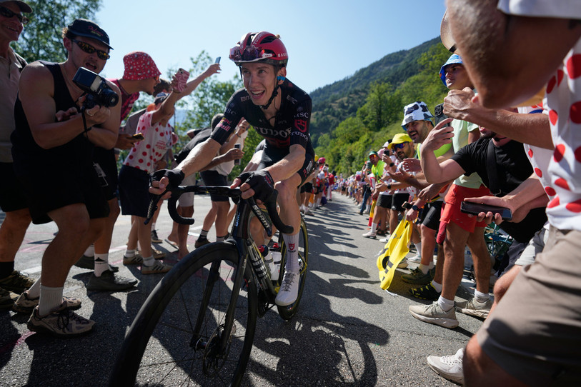 Yannis Voisard a tout donné dans l'Alpe d'Huez pour conserver son excellente 11e place au classement général. (Photo : AP Photo/Mosa'ab Elshamy)