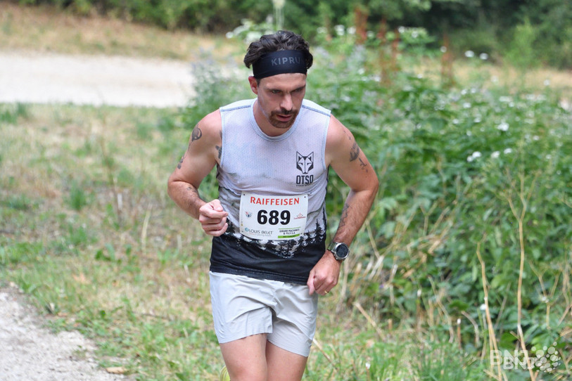 Jérémy Hunt a gagné dimanche la course des 252 Marches, à Develier. (Photo : archives Georges Henz)