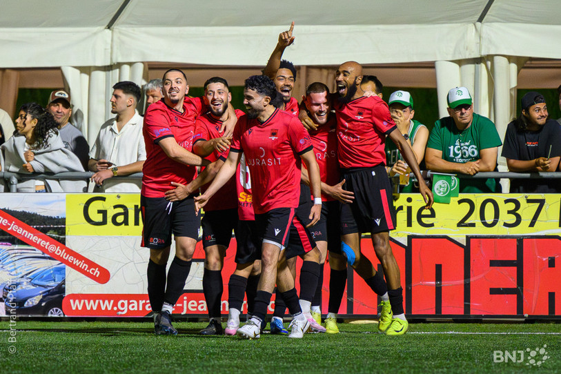 Grâce à sa victoire en Coupe neuchâteloise, le FC Kosova Neuchâtel a le redoutable privilège de défier Lausanne-Sport en Coupe de Suisse vendredi soir. (photo archives : Bertrand Pfaff)