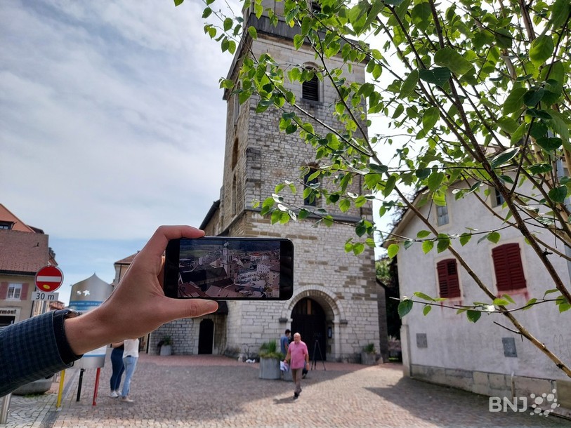 Les visiteurs pourront découvrir une vidéo avec une vue aérienne de la collégiale et de son orgue.