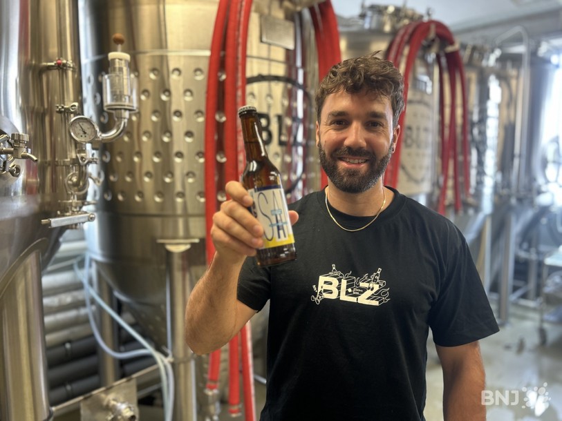 Cofondateur de l’entreprise, Arthur Balz explique que le développement de cette bière sans alcool aura nécessité deux ans de travaux.