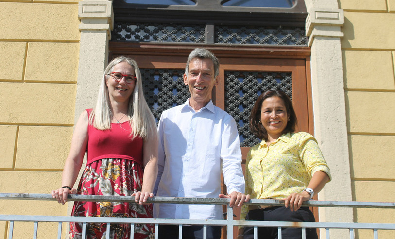 De gauche à droite : Mireille Courbat laissera sa place à la tête de l'école Sainte-Ursule à René Dosch et Sandra Parra. (Photo : Ecole Sainte-Ursule).