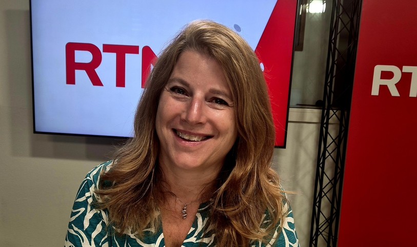 Nathalie Devantay, en pleine forme après ses vacances en van, dans « La Matinale ».