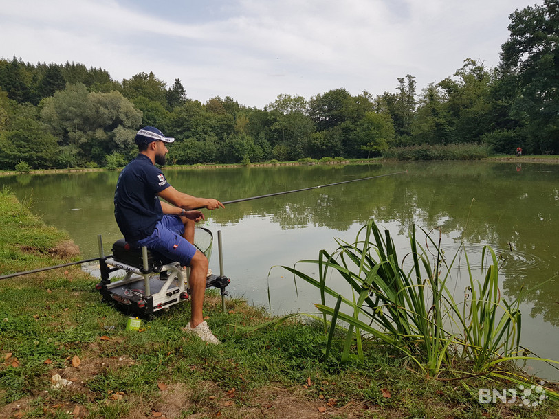 Tanguy Lachat s'entraîne ici à l'étang des Lavoirs, entre Bassecourt et Montavon.