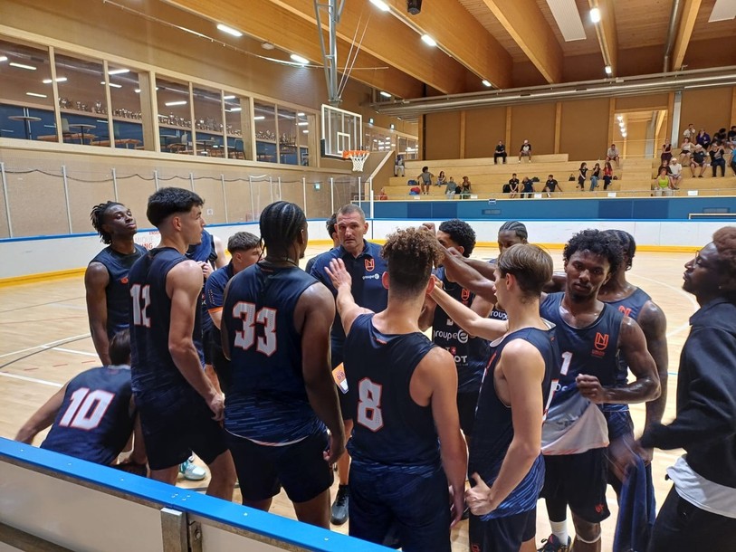 Les hommes de Mitar Trivunovic se sont imposés face à Bâle, ce vendredi soir. (Photo : Union Neuchâtel Basket)