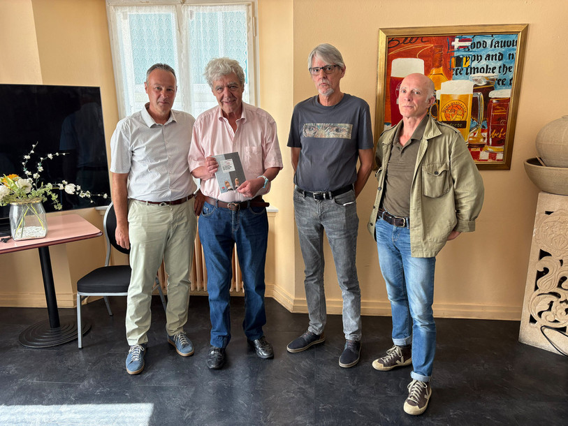 Stéphane Rossini, Jean-Claude Rennwald, Daniel Droz et Alexandre Moine (de gauche à droite), les auteurs de l'ouvrage.