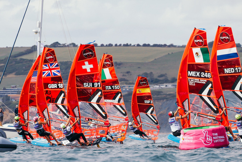 Loïc Huguenin (SUI 91) a vécu une première expérience dans des Mondiaux élite enrichissante. (Photo : sailingenergy)