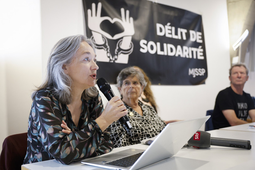 Une conférence a été organisée en marge de la remise de la pétition mardi à Berne. (Photo : KEYSTONE/Peter Klaunzer.)