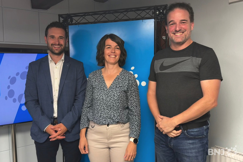 Les députés au Parlement jurassien Mathieu Cerf (Le Centre), Katia Lehmann (PS) et Damien Lachat (UDC) étaient en direct ce mercredi dans « Regards croisés ».