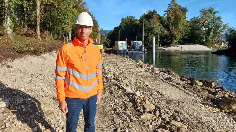 Olivier Stauffer, responsable des projets de revitalisation à l’Office des cours d’eau et dangers naturels, nous fait visiter le chantier.