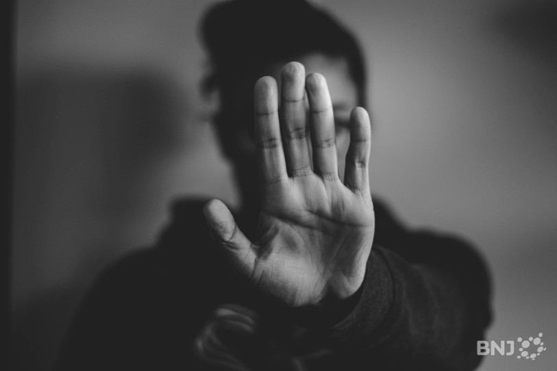 Le Canton de Neuchâtel s'engage pour la campagne nationale « l’égalité contre la violence ». (Photo: Unsplash)