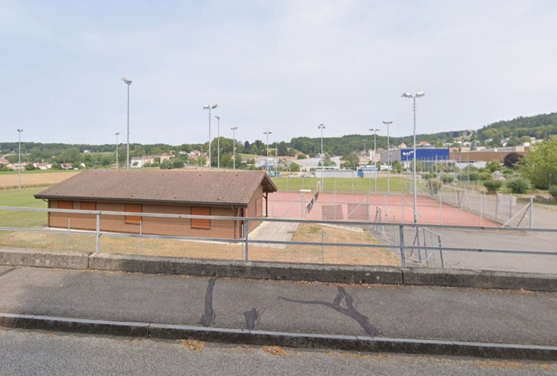 Les actuels terrains de tennis de Boncourt seront remplacés par des installations dédiées à d'autres sports de raquette. (Photo: Google Maps)