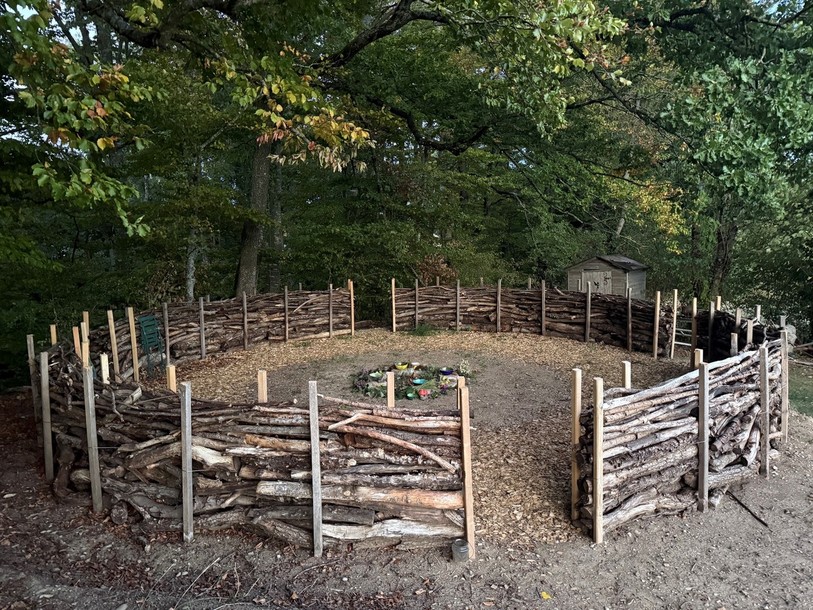 À Bôle, une dizaine de personnes ont célébré hier l’équinoxe d’automne à travers plusieurs rituels.