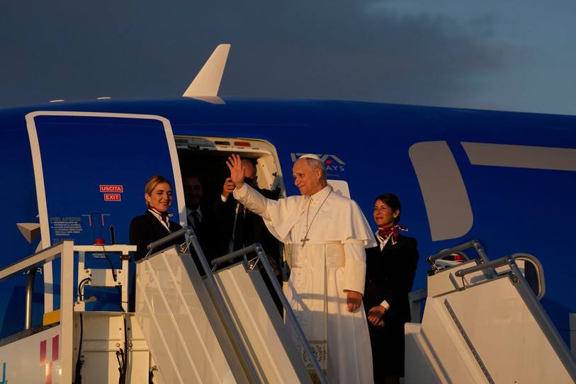 Le pape doit arriver vendredi dans la matinée à Paris. (Photo : AP Photo/Alessandra Tarantino).