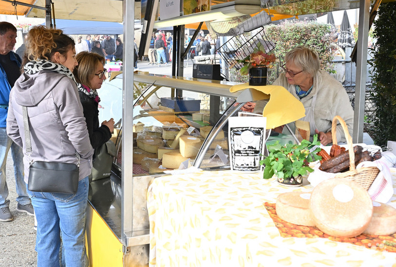 Le marché d'automne de Champoz a connu un temps idéal.