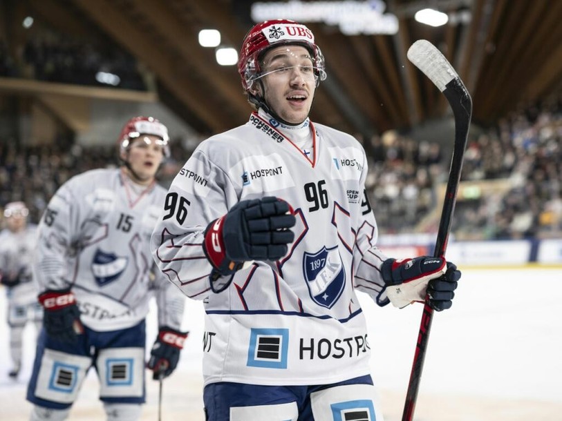 Photo: Keystone/GIAN EHRENZELLER