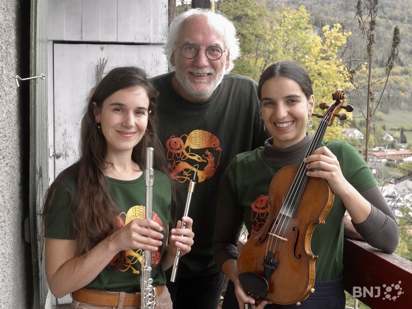 Eva Colomb, Jacques Staempfli et Juliette Colomb nous emmènent en Irlande