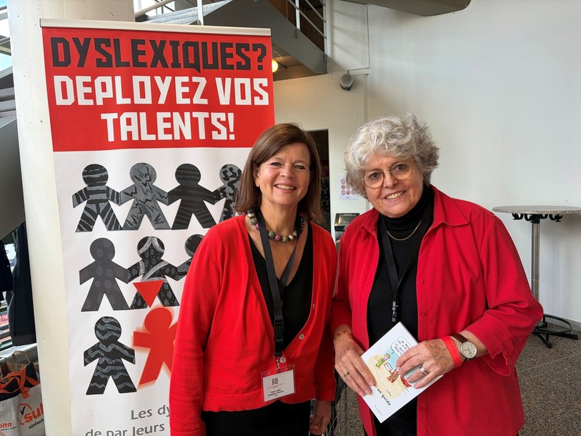 Eliane Caillet (à gauche) et sa collègue Elisabeth Weber-Pillonel (à droite), deux des fondatrices de l'association Dyslexique suisse romande, basée à Neuchâtel.