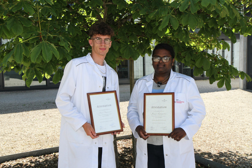 Simon Ducommun et Mayuri Arulampalam ont été récompensés par Patek Philippe (photo : canton du Jura).
