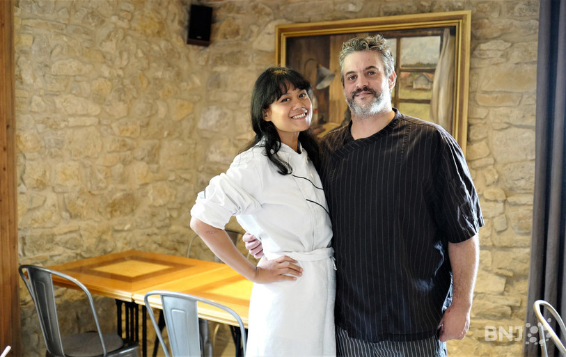 Le nouveau chef du Paysan Horloger, Bastien Meyrat, et son épouse Monica Febrina.