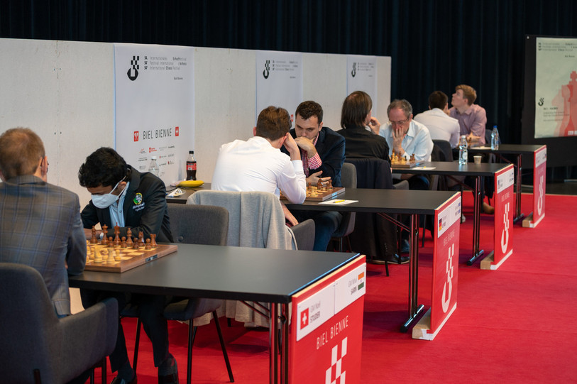 La compétition a continué vendredi dans la cité seelandaise (Photo : Festival international d'échecs)
