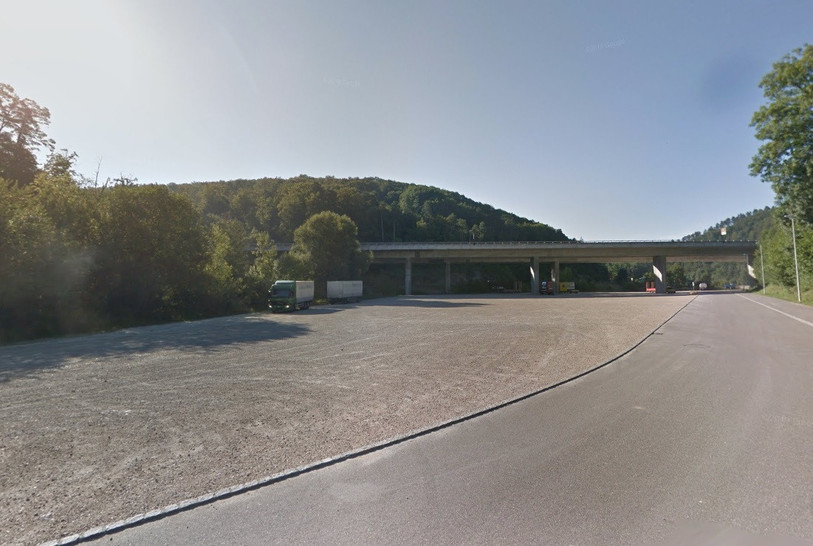 Ce terrain ne sera bientôt plus un parking. (Données cartographiques : Google Map 2013).