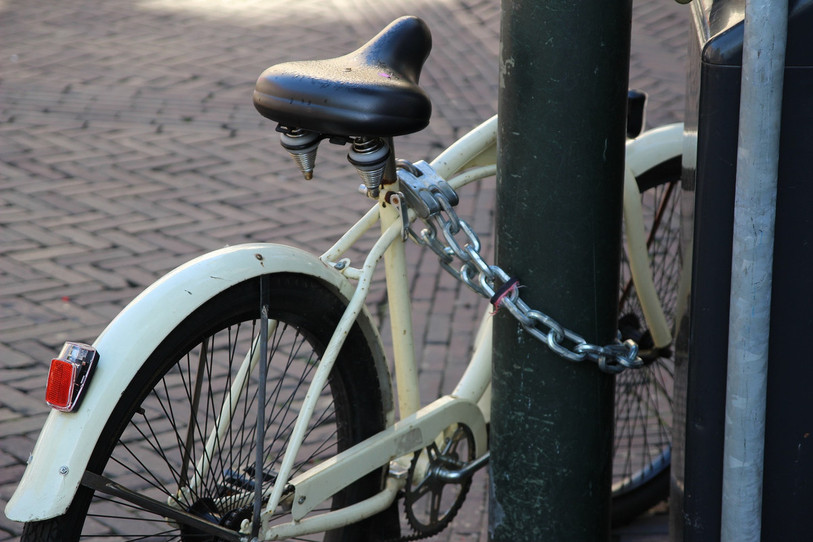 Dans la rue comme à la maison, la police jurassienne recommande de verrouiller son vélo. (Photo libre de droits : illustration).