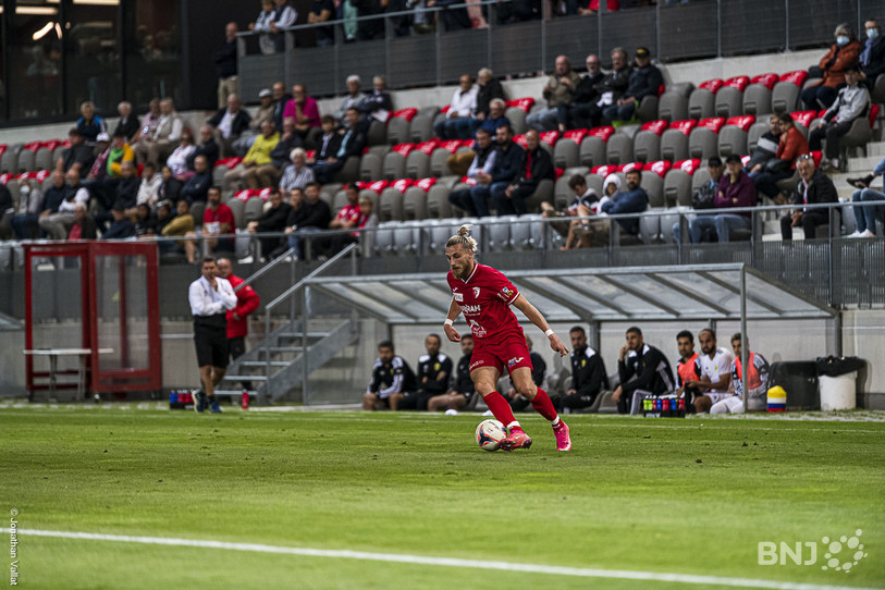 Le pass sanitaire est nécessaire dès mercredi pour aller admirer le FC Bienne de Brian Beyer à la Tissot Arena (photo : Jonathan Vallat).