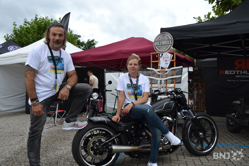 Christian Frésard et son épouse Arianna partagent une passion: la moto.