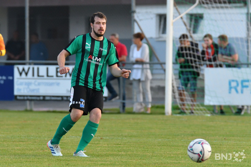 Clément Mottaz a ramené le FC Courtételle à hauteur samedi. (Photo : Georges Henz)