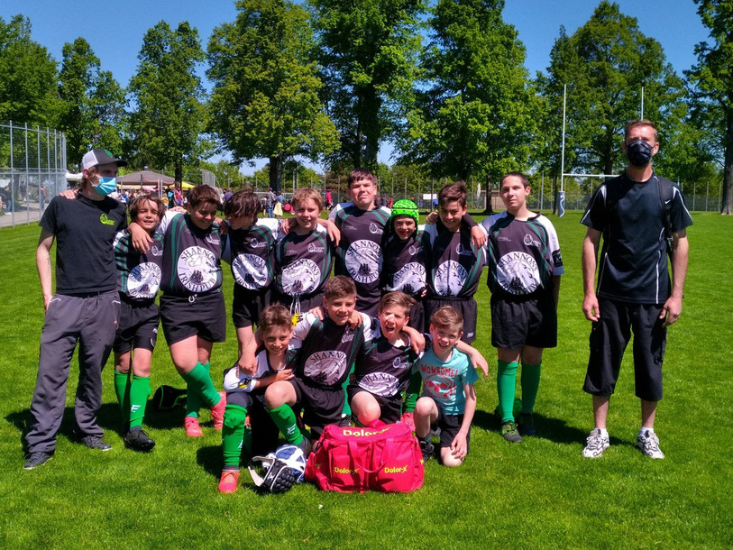 Les moins de 14 ans et moins de 12 ans de l’Union Jura rugby. (Photo : Union Jura rugby).