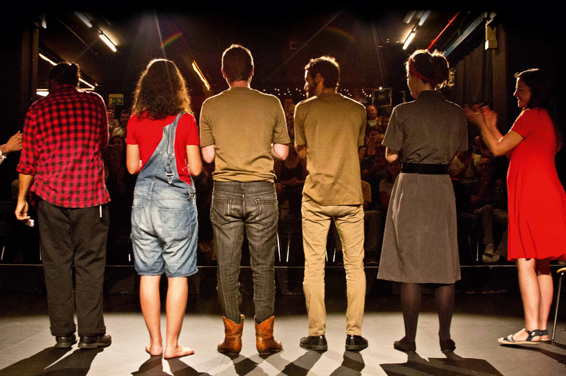 Les comédiens d'Utopik Family proposeront notamment un spectacle qu'ils créeront en 12h chrono. (Photo: ccl-sti.ch)