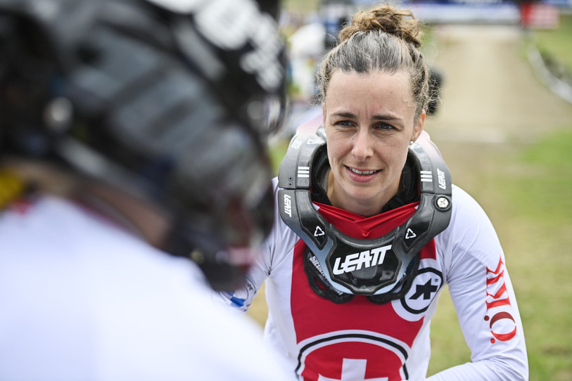 Emilie Siegenthaler lors des championnats du monde de VTT à Val di Sole (photo : KEYSTONE/Gian Ehrenzeller).