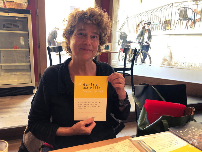 Carla Fragnière Filliger est membre du comité local, prête à donner un coup de main aux personnes intéressées à prendre la plume.