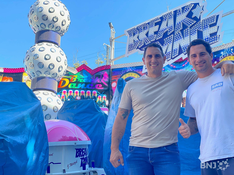 Les frères Jack (à droite) et Joe Wetzel sont heureux de pouvoir proposer leurs attractions à la Braderie prévôtoise.