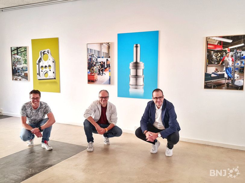 Patrick Domont du CCL, le photographe Daniel Mueller et Patrick Linder de la Chambre d'économie publique du Jura bernois.