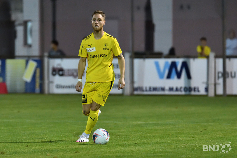 Marco Wicht et le FC Bassecourt ont gardé leur cage inviolée ce samedi à La Maladière. (Photo : Georges Henz).