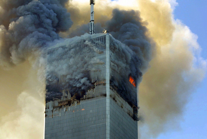 Vingt ans après, trois personnes de la région se rappellent des attentats du 11 septembre 2001. (Photo : KEYSTONE / AP / David Karp).