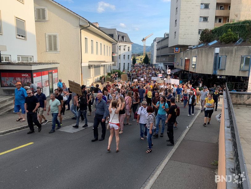Deux policiers avaient participé à la manifestation contre le certificat Covid en septembre dernier à Delémont. (Photo : archives).