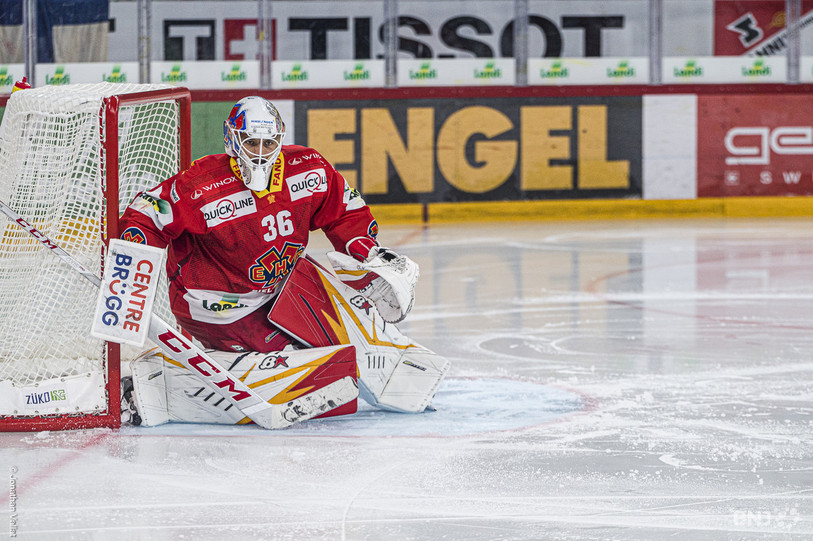 Joren Van Pottelberghe dans les buts du HC Bienne (Archives : Jonathan Vallat).